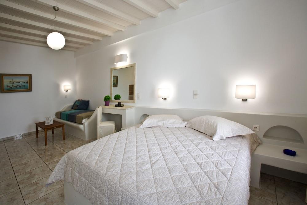 Porto Raphael Residences & Suites Agios Ioannis  Extérieur photo